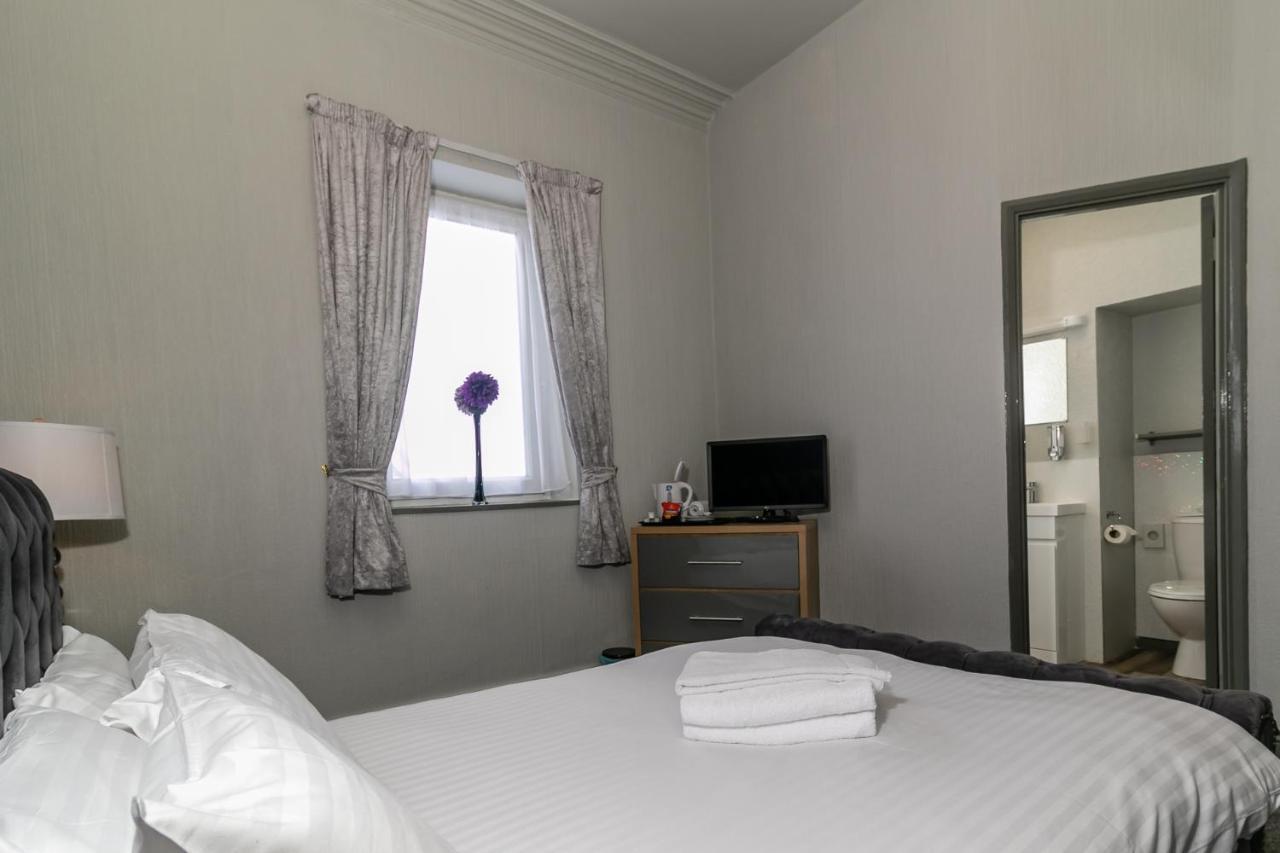 The Scarborough Hotel Skegness Bagian luar foto